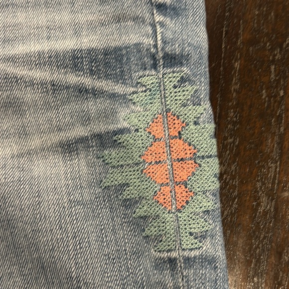 AG Embroidered ‘Stilt Cigarette Leg’ Denim Jeans - Picture 10 of 10